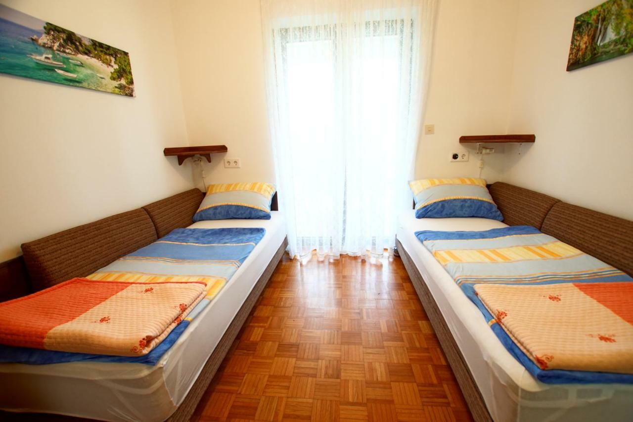 Apartment Vjeko *