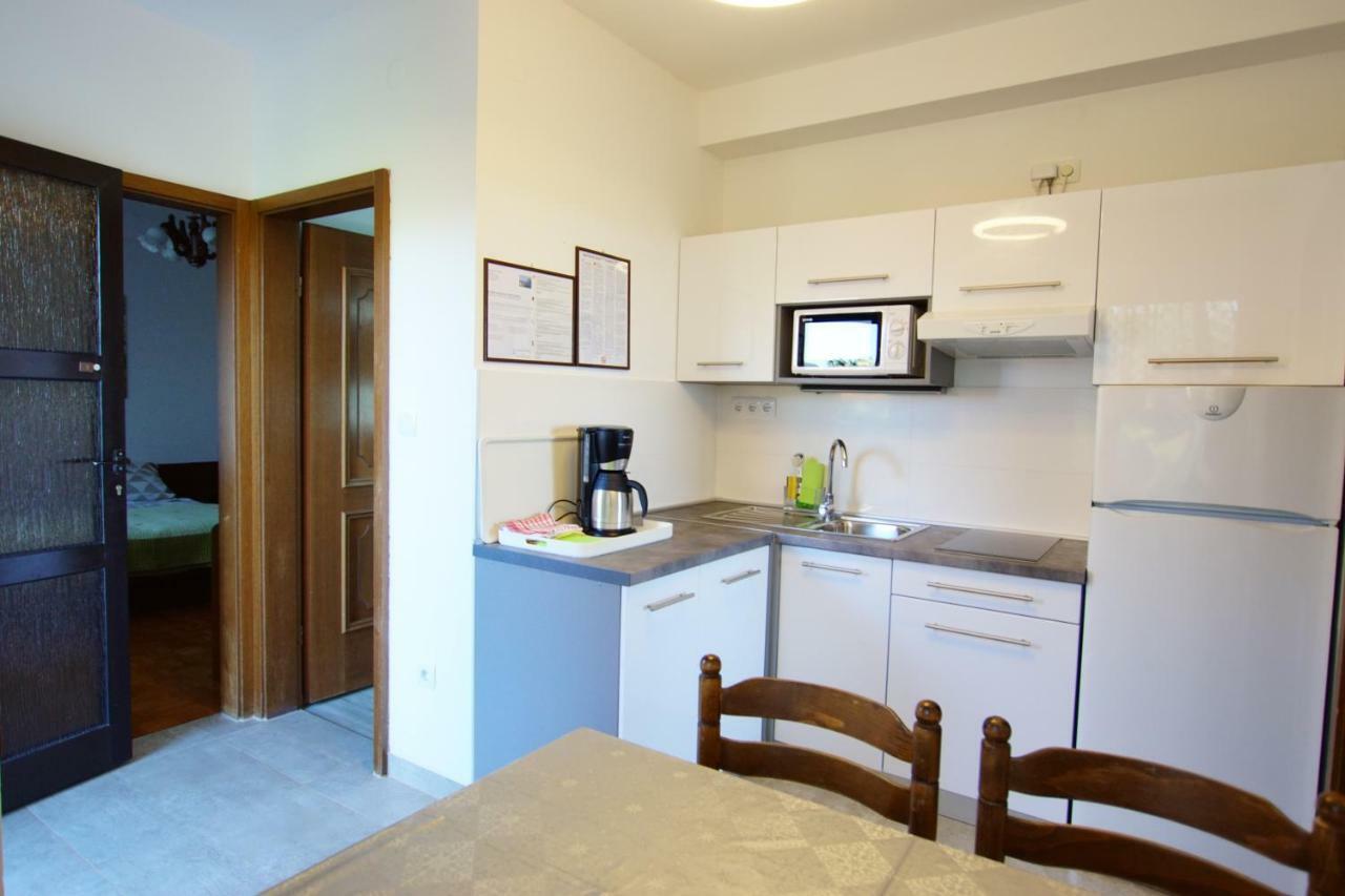 Apartment Vjeko *